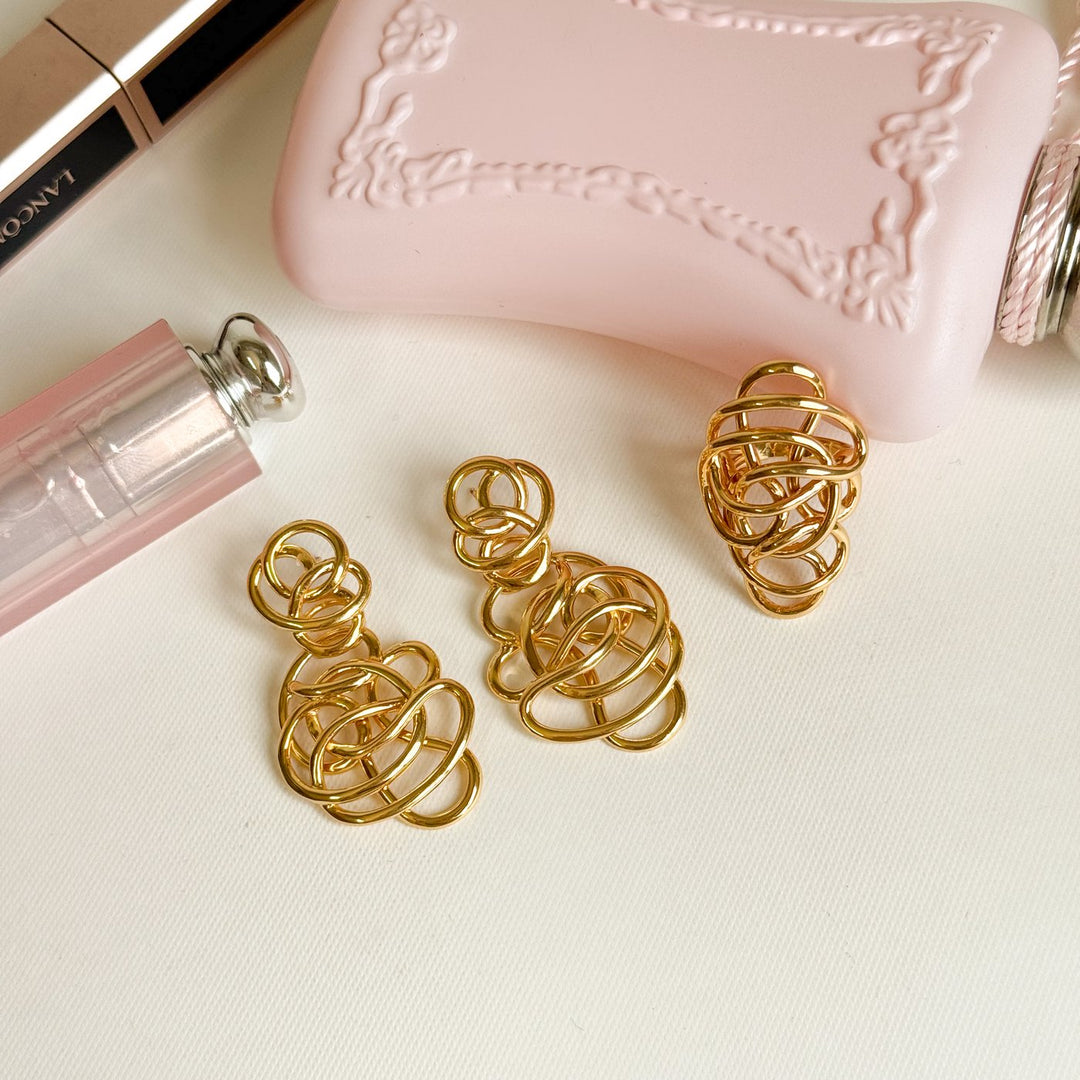 Brincos Textura Siena — Ouro 18k