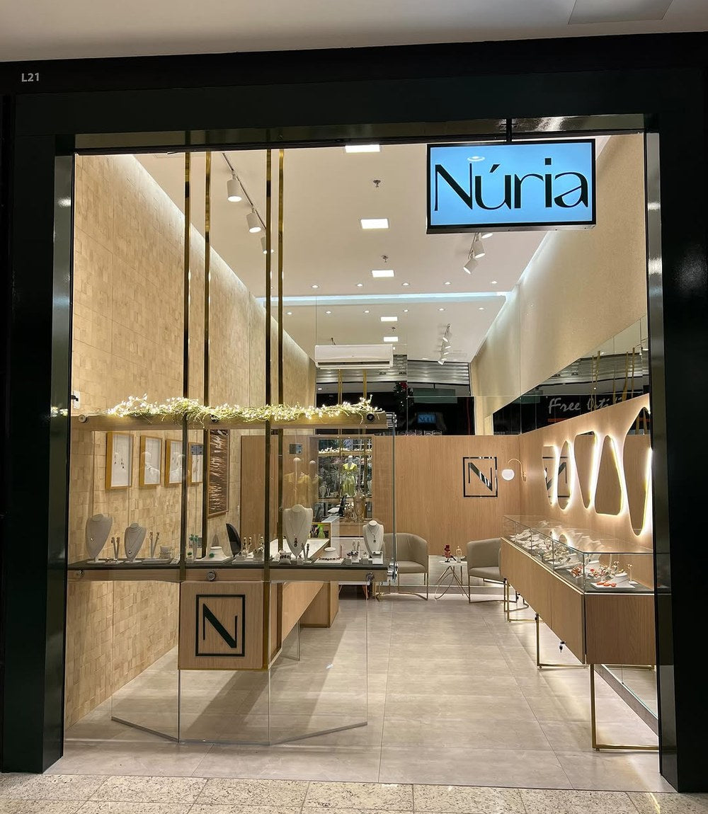 Loja Núria Semijoias
